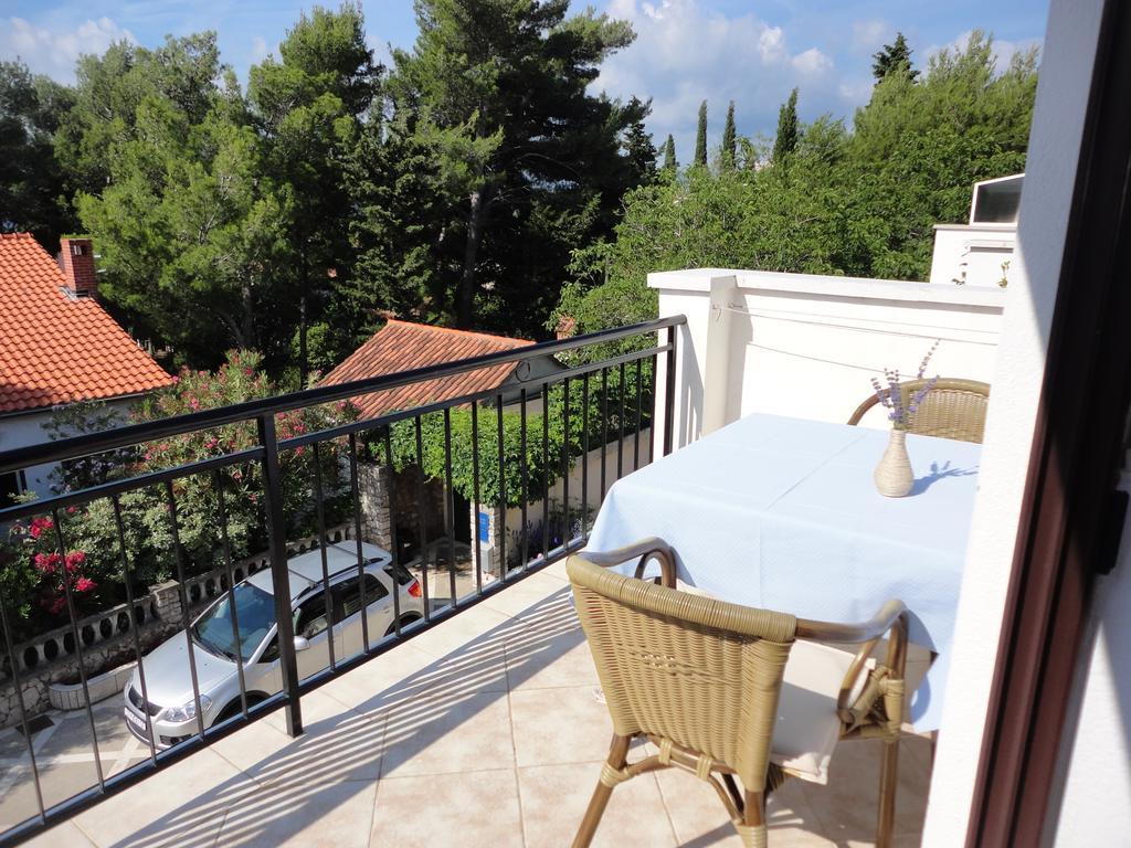 Guesthouse Apartment Božica Bol Exteriér fotografie